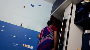 Preview 4 of Etaliyn Xxxxxx Muvi Full Hd Com - Desi new maid