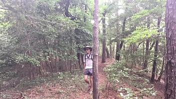 Preview 3 of Lez Horny - A stroll through the woods