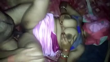 Preview 2 of Xxx Video Sani Lewan Dehaticom - sex with friends mature mom hot indian mom sex with her boyfriend