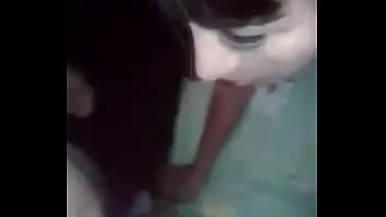 Preview 1 of School Xvideo English - Le gusta peladito
