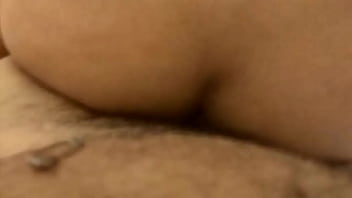 Preview 4 of Cgxxnx - Sentando na rola