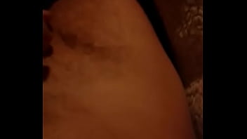 Preview 1 of Public Porn German Gangbang - masturbandome en la cama de mi hijastra