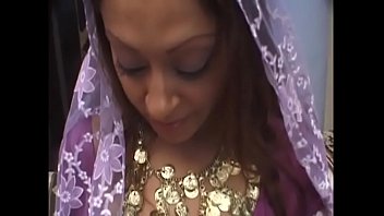 Preview 1 of Boafoda Nembak Dalam - Indian honey with nice tits fucking hardcore on couch