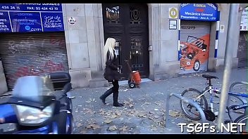Preview 1 of Dog And Girls Xanimal Girl - Horny chap slams the shemale&#039_s good asshole really hard