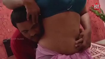 Preview 2 of Lokal Wb Sex - Mallu servent saree big mula chechi sucking myre aunty