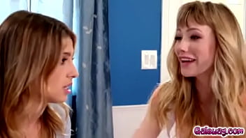 Preview 1 of She Make Alone - Mixed Messages0.mp4