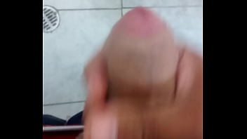 Preview 1 of Men Mating - Handjob