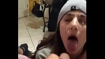 Preview 3 of Hd Big Got Porn - se la chupa y se corren en su cara