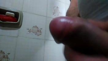 Preview 4 of Desi Lady Pee - Paja