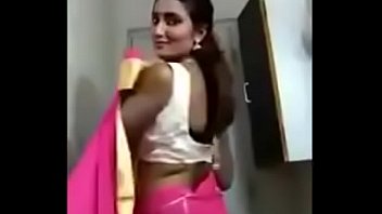 Preview 2 of Ss Video Bp 2018 - Grl Remove saree