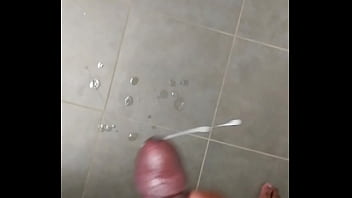Preview 2 of Flappy Solo Porn - Jacking off my dick until I bust nut everywhere