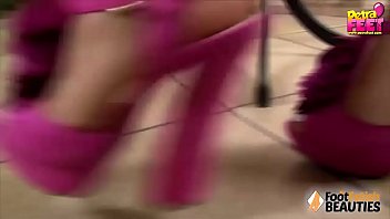 Preview 1 of Pornstar Vidio - Barefoot teen in purple sandals