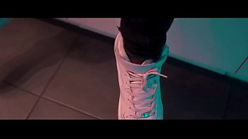 Preview 4 of Hidden Poli - Raffa Moreira em um gangbang com os mano