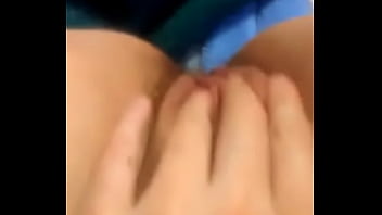 Preview 4 of Real Couple Change Partner - Chica 23 masturbandose