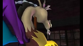 Preview 3 of Sex Yeni - Discord haciendo un sensual baile de tubo