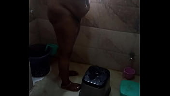 Preview 2 of Woman Sex The Horse - Mom bothing