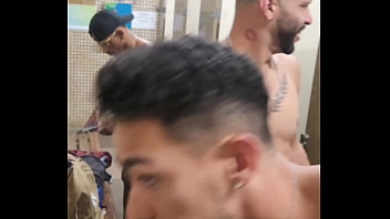 Preview 2 of 15 Baby Sex Video - SEXO NO BANHEIRO DO TERMINAL DE &Ocirc_NIBUS