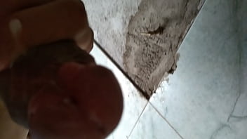 Preview 4 of Urvashi Rautela Nude Vide Xxx - Batendo punheta