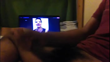 Preview 2 of Son Rubbing Mom - Tributo a perras calientes