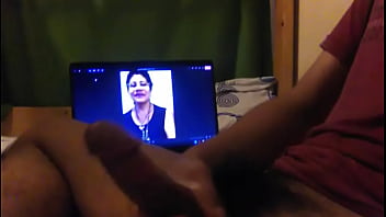Preview 3 of Son Rubbing Mom - Tributo a perras calientes