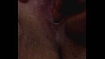 Preview 2 of Ramon The Bus - Ana&#039_s cream