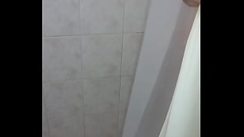 Preview 2 of Video Ya Xxx Tanzania - Mi esposa en la ducha