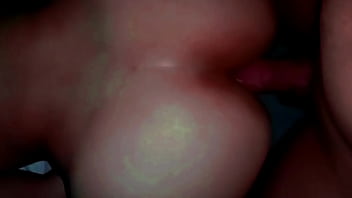Preview 4 of Gode Ejac - Com a raba empinada para receber o pica do baile funk,  recebendo pica no cu,  ele cumpriu oque prometeu que ia colocar s&oacute_ a cabecinha na boca do cu