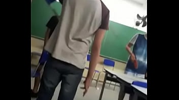 Preview 2 of Moon Bat - Gay fudendo gostoso na garrafa