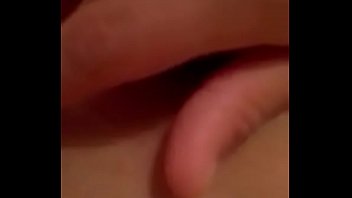 Preview 3 of Get Em Girl Friday - SE METE LOS DEDOS BIEN RICO EN SU PANOCHA MOJADA