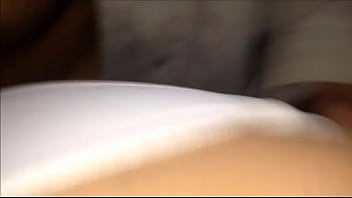 Preview 4 of Mom And Friend Guys - Cdzinha LimaSP- Dando usando a calcinha branca e soutien branco renda da Dani filha de uma amiga de trabalho 05092018