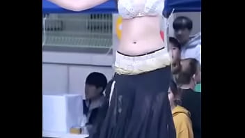 Preview 1 of Boy Slaping Girl - Japanese girls exotic dancing