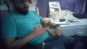 Preview 1 of Xxiy Videos - iSeven em Qualquer Domingo #12