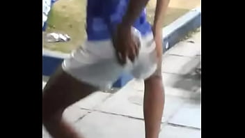 Preview 4 of Karina Kaphur - Que Bunda Jair. Que Bunda.