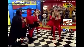 Preview 4 of Sex Forsaj - Jazmin Diablita En Latex De Programa Acabatelo