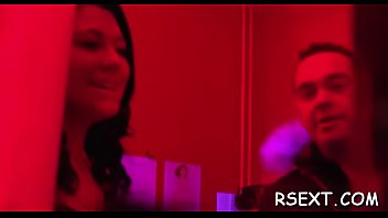 Preview 3 of Delhi Porns - Sexyg prostitute gets down to show off her astounding blowjob