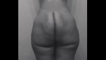 Preview 4 of Xinxxx Com - Naked Twerk Lola Slow Motion Loose Booty