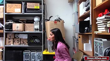 Preview 1 of Patnet Xxx - LP officer bangs a hot and sexy shoplifter