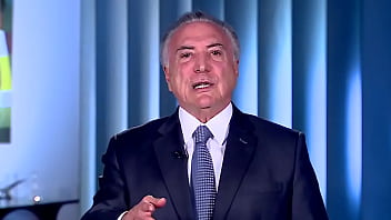 Preview 4 of Hiding Saxi - Velho Fodendo Geraldo Alckmin Em Pra&ccedil_a P&uacute_blica