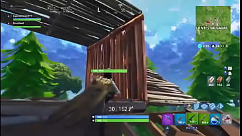 Preview 1 of Vogue Or - Jogando Fortnite