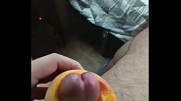 Preview 3 of Bavanaxx - fucking a peach