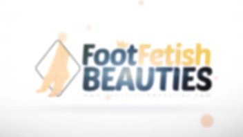 Preview 1 of Gril Now - Barefoot teen toes up close