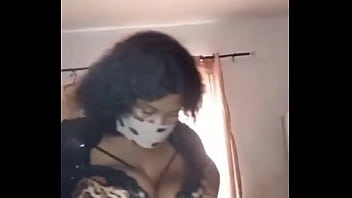 Preview 1 of Sleeping Tins - Pretty milf