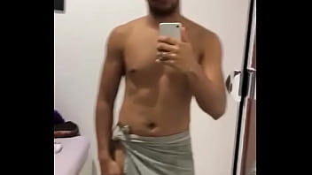 Preview 1 of Bubble Hot Bog Butt - Se exibindo de toalha Escort