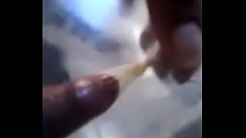 Preview 2 of Poor Gay - fazendo um cuzinho