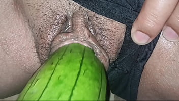 Preview 1 of Ripgal Fuck - Chick spread her legs in homemade porn