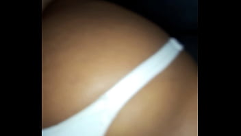 Preview 4 of Wwxxl18 - Emily fudendo no carro