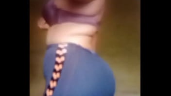 Preview 1 of Turki Poran - Mapouka dancer