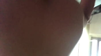 Preview 2 of Hannas Honeypot Pissing - Baise mon homme