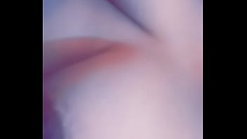 Preview 1 of Beeg Tushy - Mi nueva amiguita les manda saludos