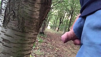 Preview 2 of Free Gotz - Pissing in the woods